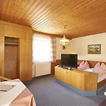 Neue Post Apartament