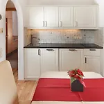 Neue Post Apartament