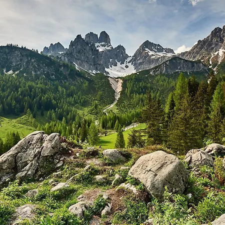 Apartmán Neue Post Filzmoos