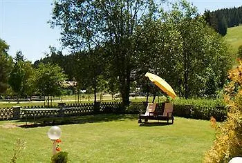 Neue Post 아파트 필즈모스