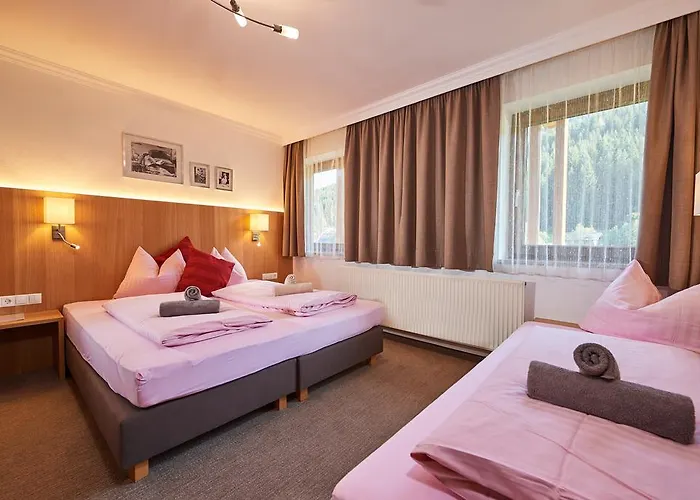 Neue Post 아파트 *